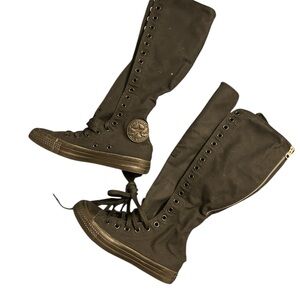 Converse Women's High-Top Lace-Up